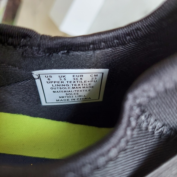 NWT USPA Slip-on Sneakers - Picture 3 of 6